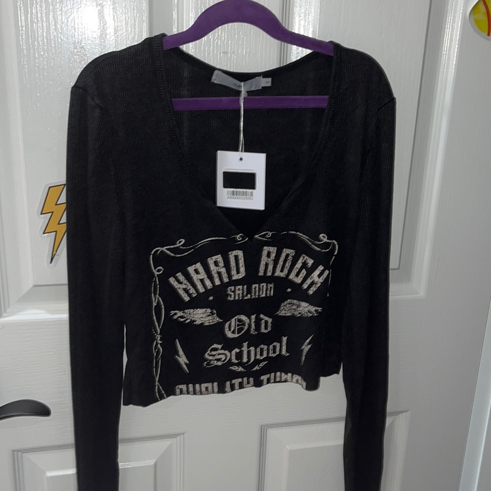Adika graphic long sleeve